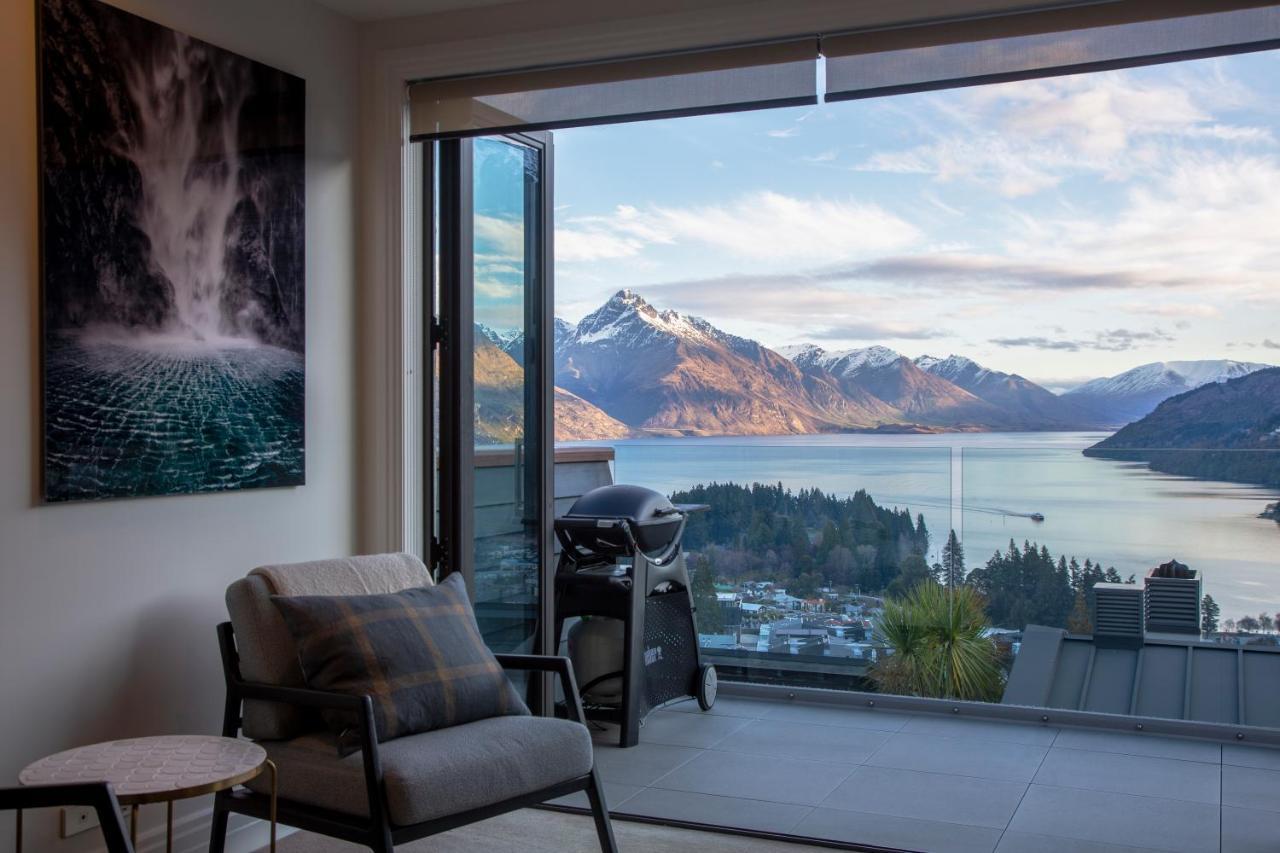 Picture Point Villa Queenstown Exterior photo