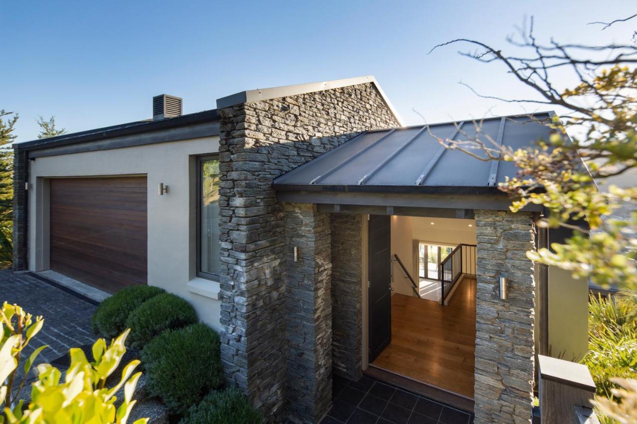 Picture Point Villa Queenstown Exterior photo